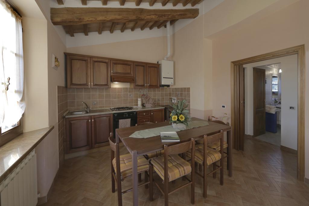 Agriturismo Bagnaia San Quirico dʼOrcia Rum bild